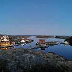 Ferie Pa Bryggekanten I Kristiansand, Flekkeroy